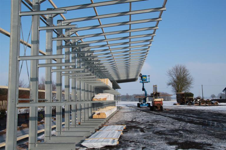 Regal zur Lagerung von KVH